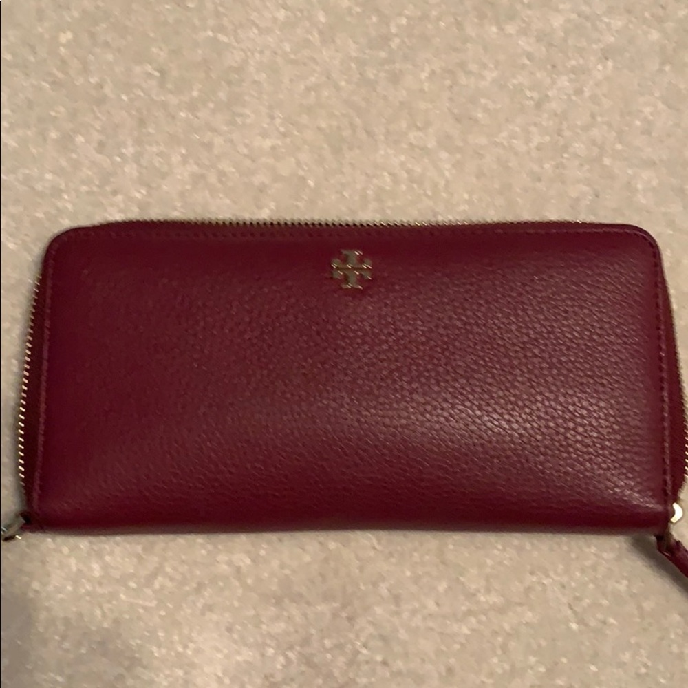Tory Burch Wallet